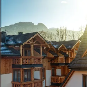 Mountain Shelter Apartmanhotel